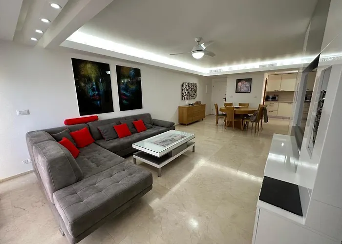 Yalarent Amdar Lux